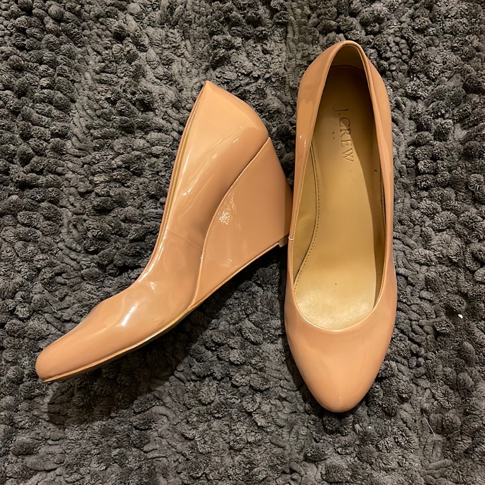Nude J Crew wedge closed toe